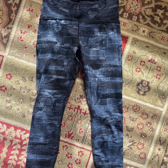 Lululemon Wunder Under Hi-Rise Tight Full-On Luxtreme 25”Midnight Navy Size 8 - Picture 1 of 9